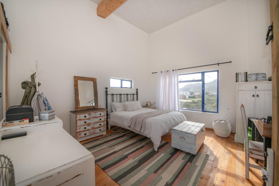 5 Bedroom Property for Sale in Bettys Bay Western Cape